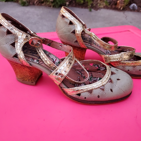 Miss L Fire Elegant Gold and Light Green Women's Shoes - Picture 3 of 9